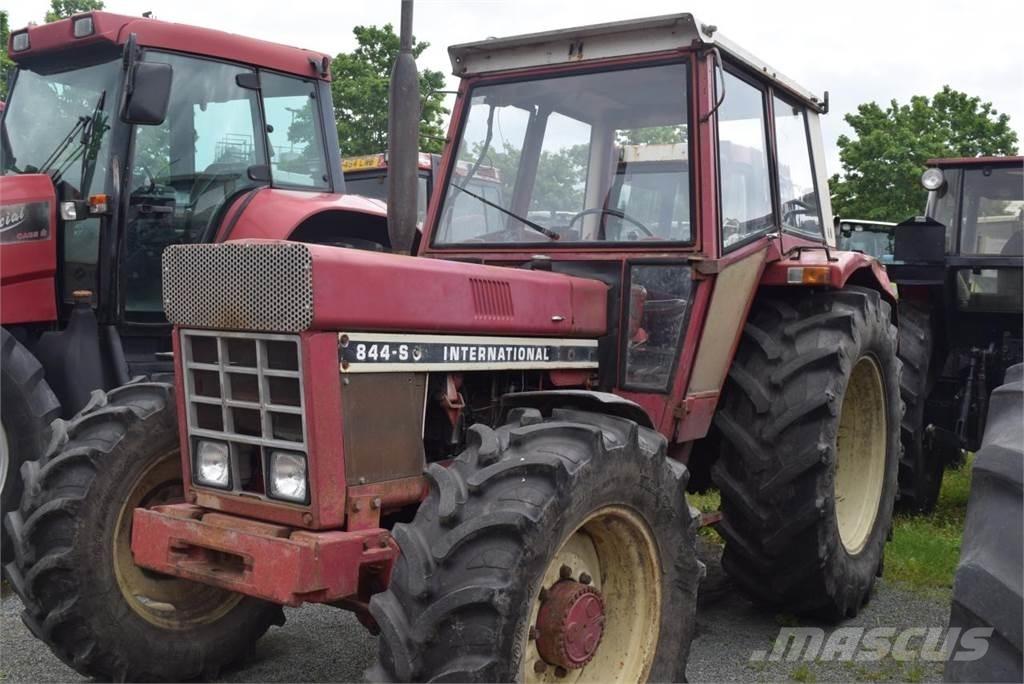 Case IH 844 A/S Traktörler