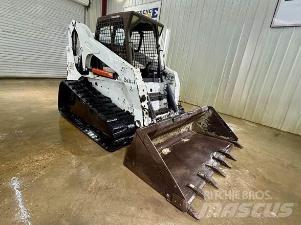 Bobcat T300 Skid steer loderler