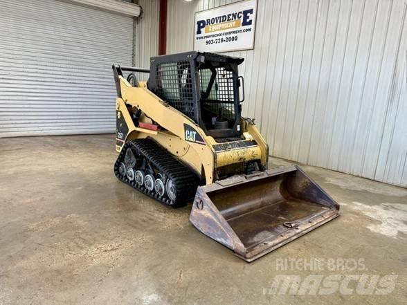 CAT 257 Skid steer loderler