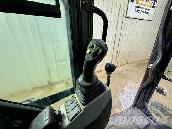 CAT 306CR Paletli ekskavatörler