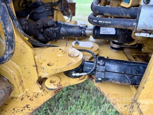 CAT 938M Tekerlekli yükleyiciler