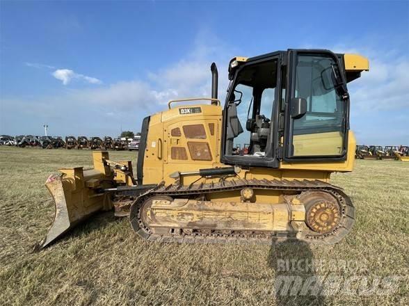 CAT D3K2 XL Paletli dozerler