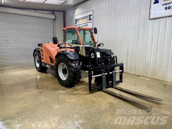 JLG 823 Teleskopik yükleyiciler