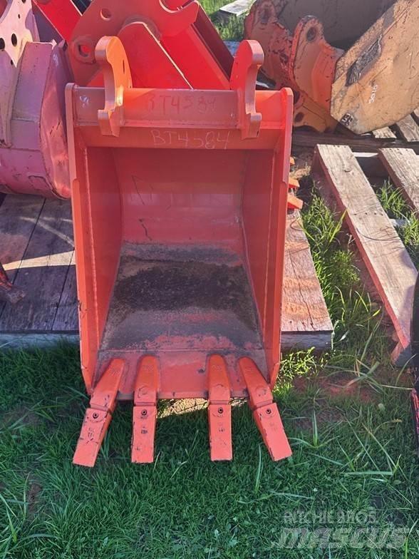 Kubota BT4584 Skid steer loderler