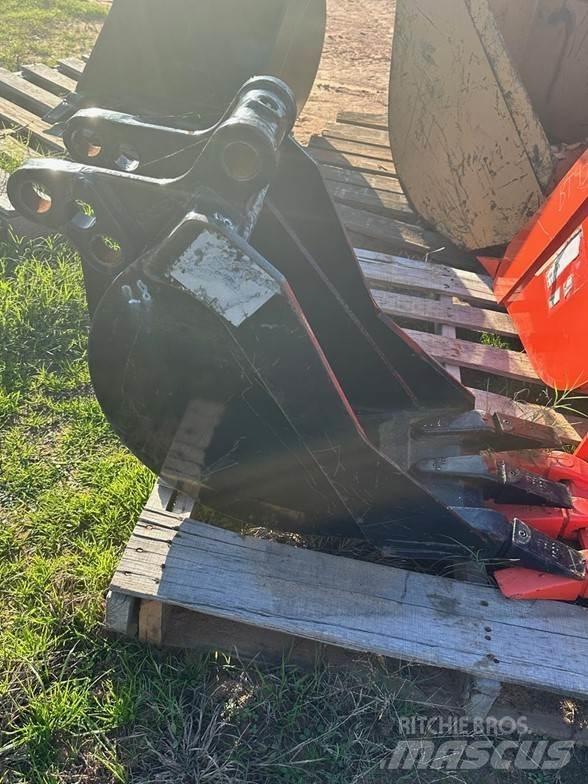 Kubota L5415A Kovalar
