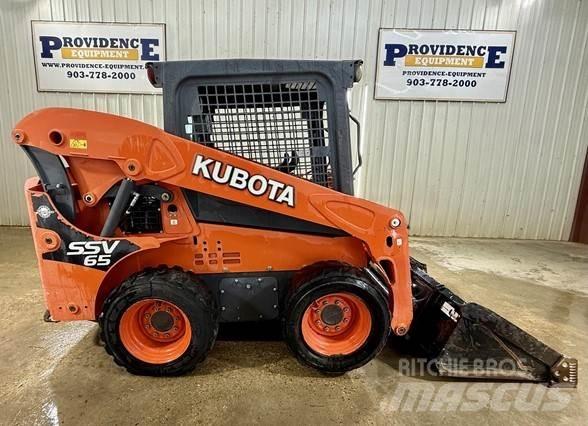 Kubota SSV65 Skid steer loderler