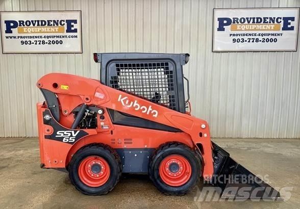 Kubota SSV65 Skid steer loderler