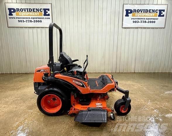Kubota ZD1211L Sıfır dönüşlü çim biçme makineleri