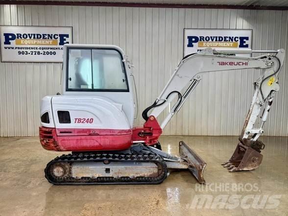 Takeuchi TB240 Mini ekskavatörler, 7 tona dek