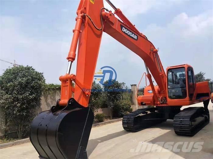 Doosan DH220LC-7 Paletli ekskavatörler