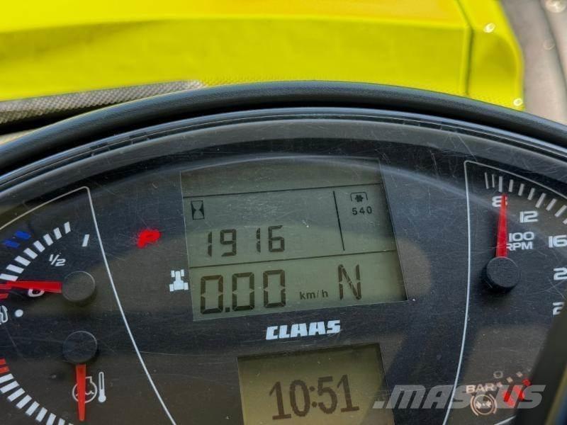CLAAS AXION 870 Traktörler