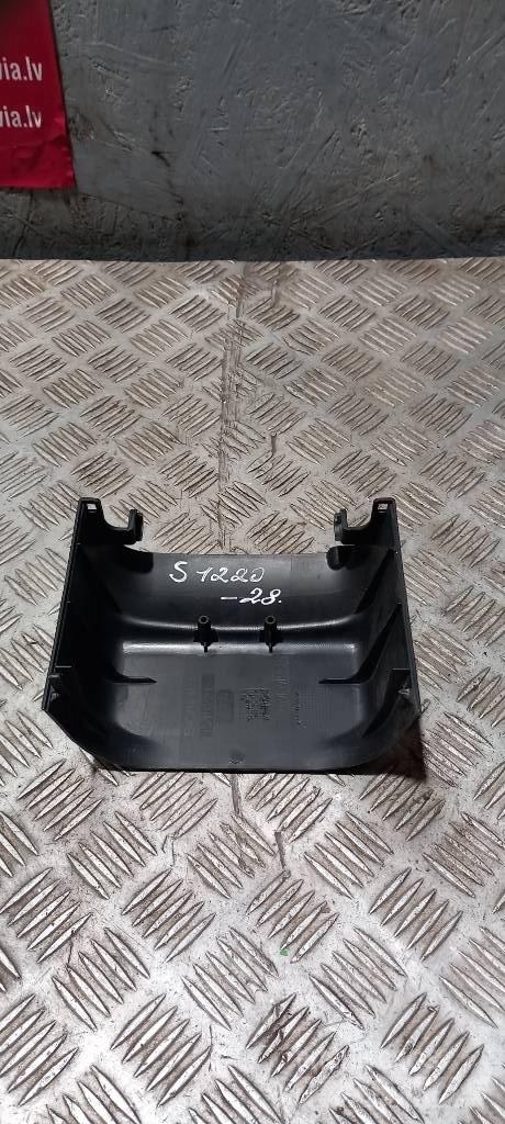 Scania G 400    1549221 Kabinler