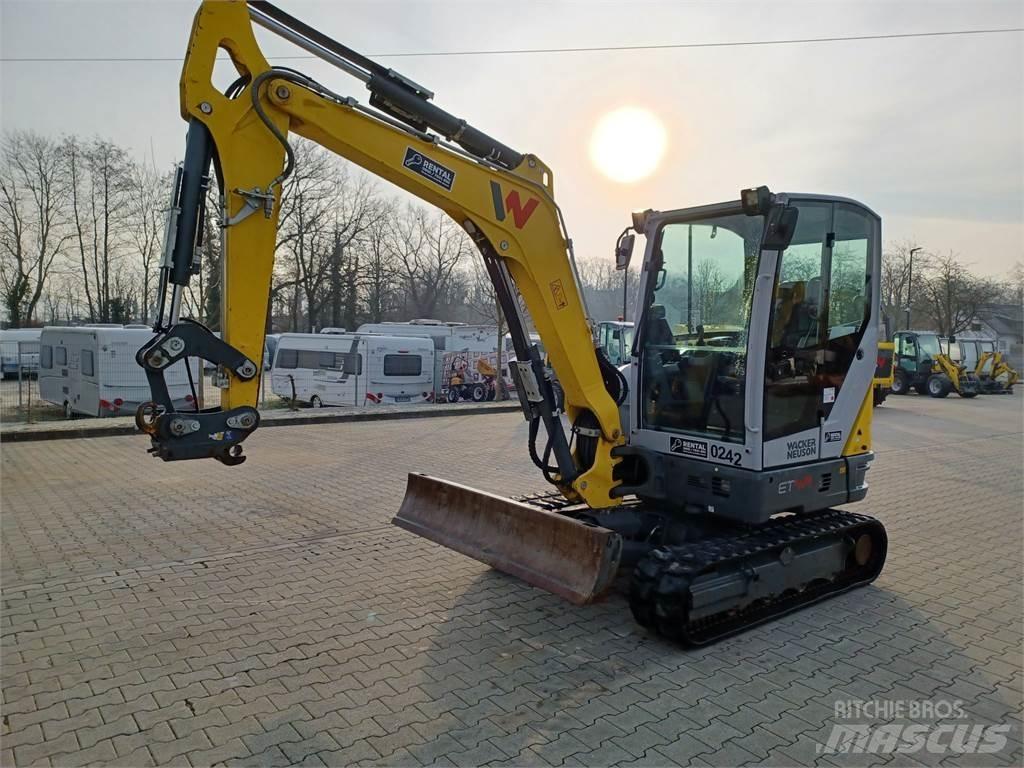 Wacker Neuson ET42 Paletli ekskavatörler