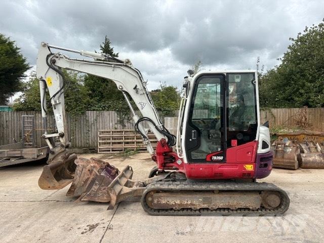 Takeuchi TB 260 Mini ekskavatörler, 7 tona dek