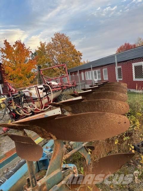 Överum CVL 682 H Döner pulluklar