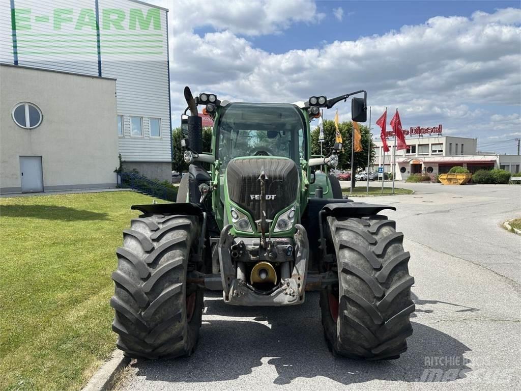 Fendt 718 vario Traktörler