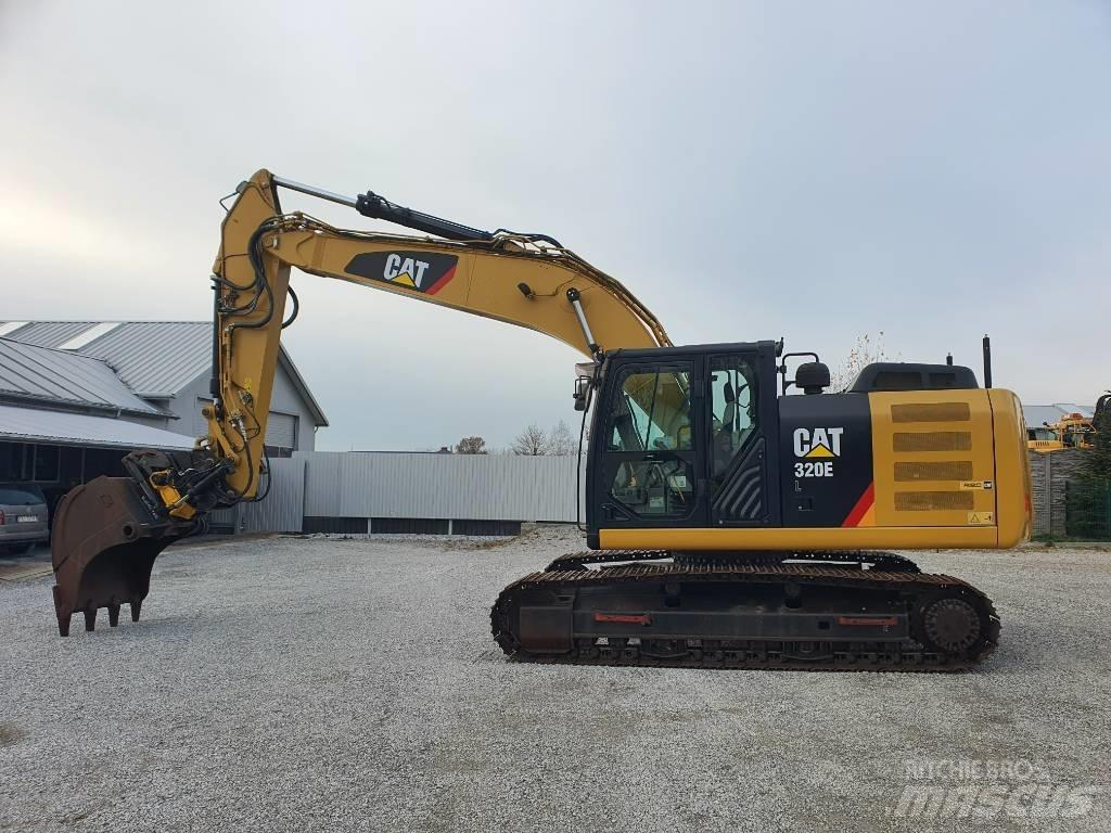 CAT 320 EL Paletli ekskavatörler