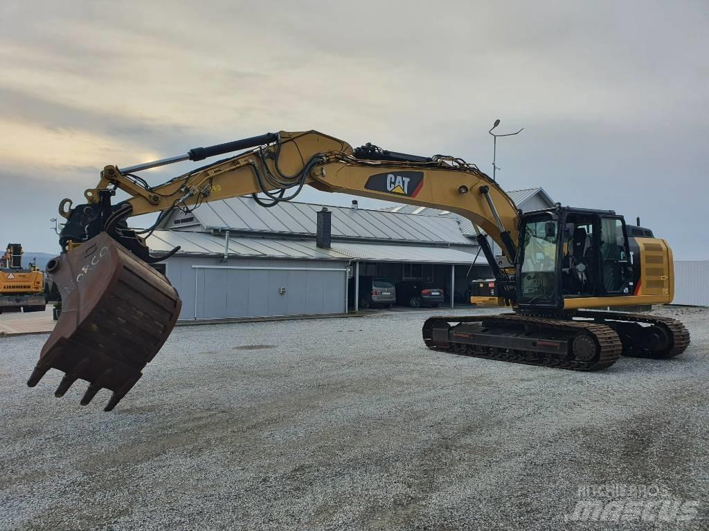CAT 320 EL Paletli ekskavatörler
