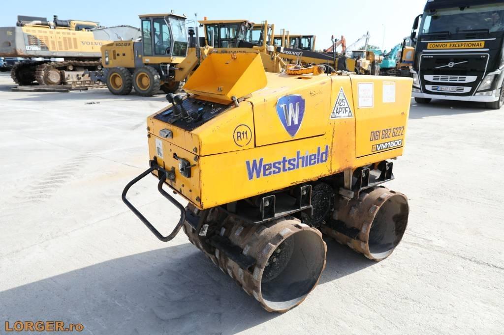 JCB VM 1500 Çift tamburlu silindirler