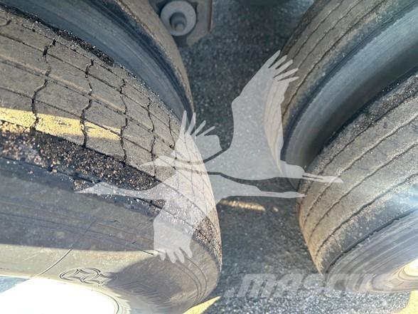 Utility 3000R Frigofrik çekiciler