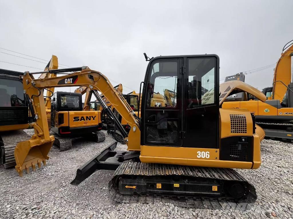CAT 306 Mini ekskavatörler, 7 tona dek