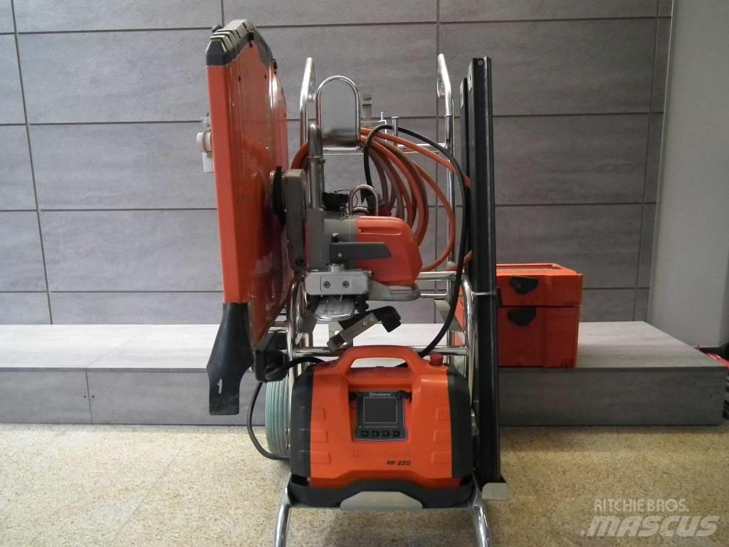 Husqvarna WS220 Kaya ve Beton Testereleri