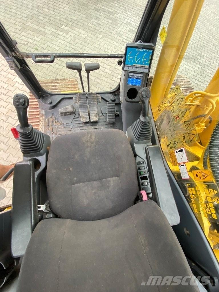 Komatsu PC 210 LC-8 Paletli ekskavatörler
