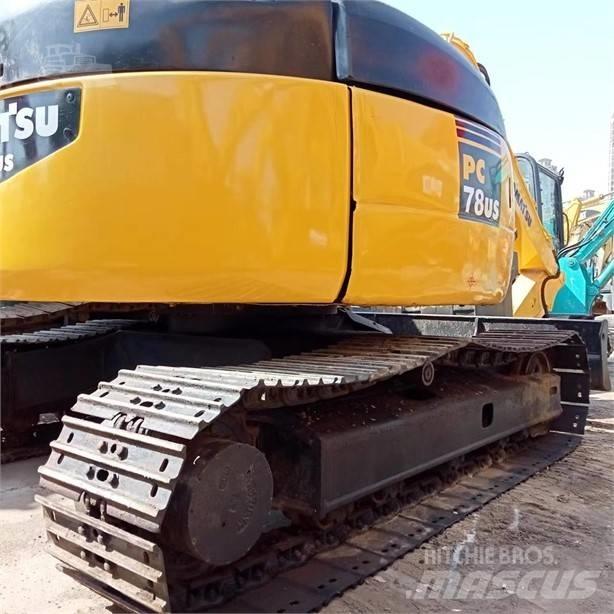 Komatsu PC78US-6 Paletli ekskavatörler