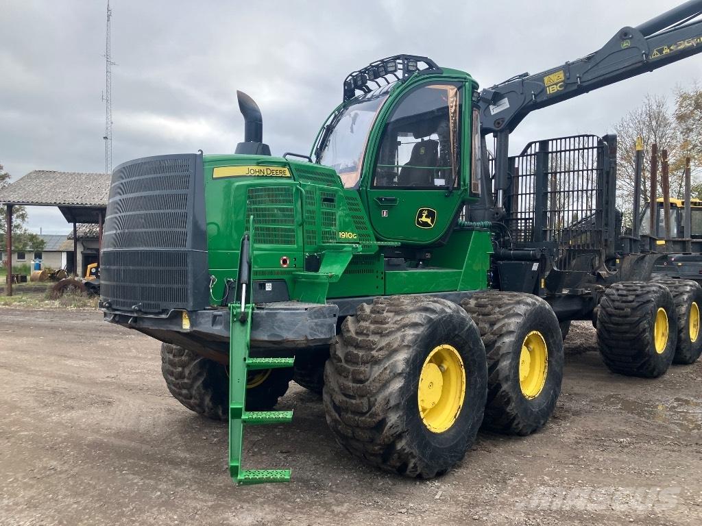 John Deere 1910G Tomruk yükleyici traktörler