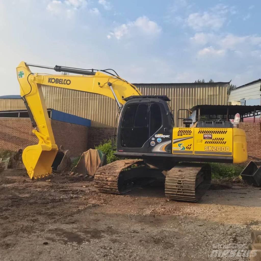 Kobelco SK200D Paletli ekskavatörler