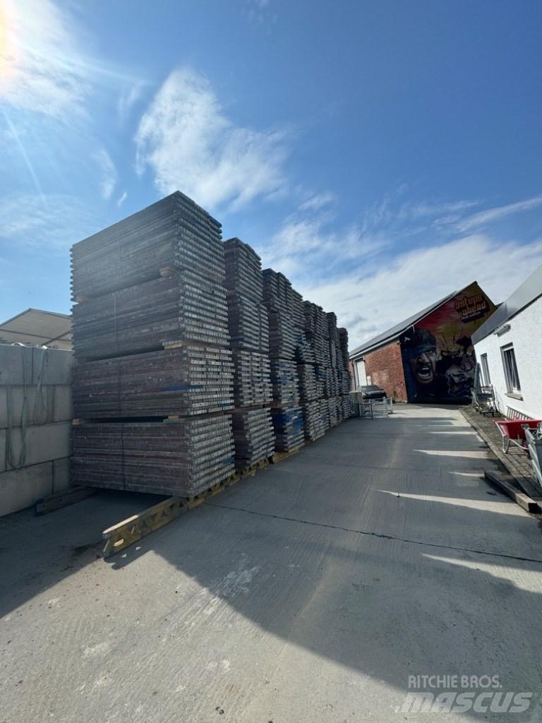Altrad SL 70 Iskele ekipmanlari