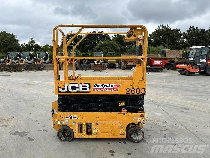 JCB S1930E Makasli platformlar