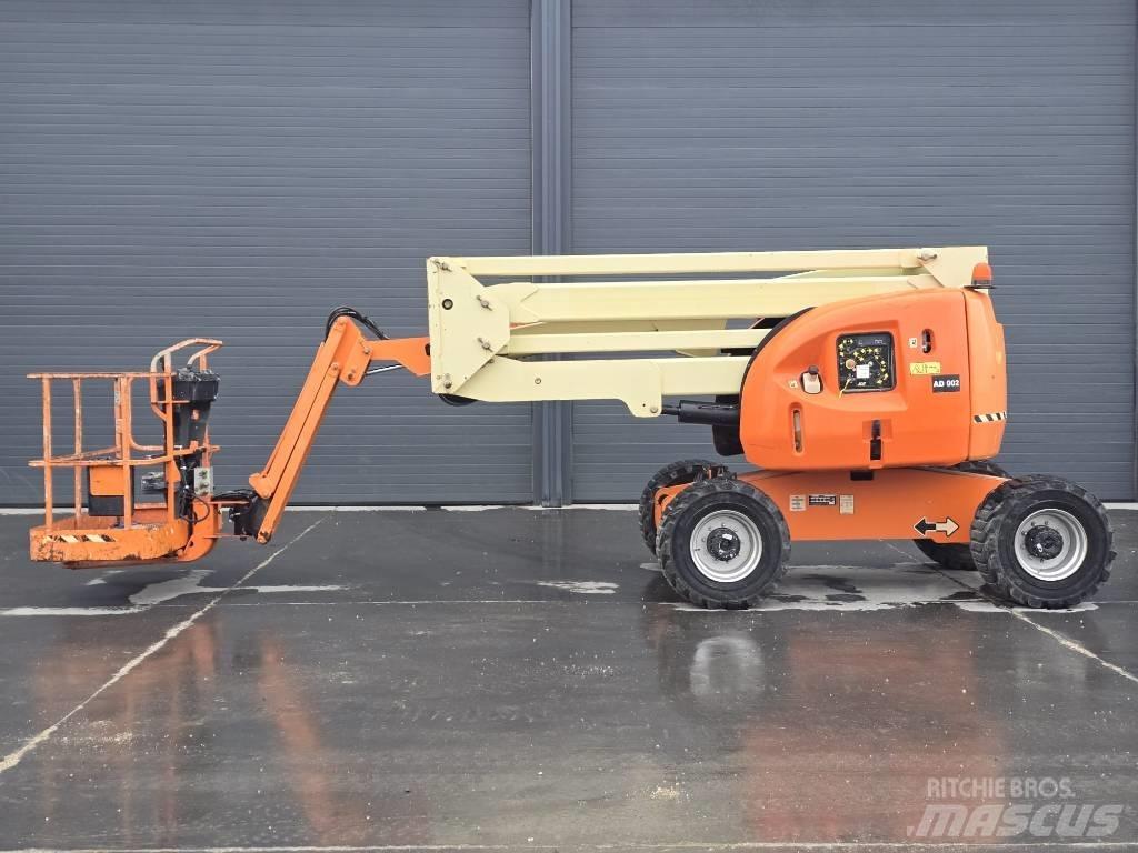 JLG 450 AJ II Körüklü personel platformları