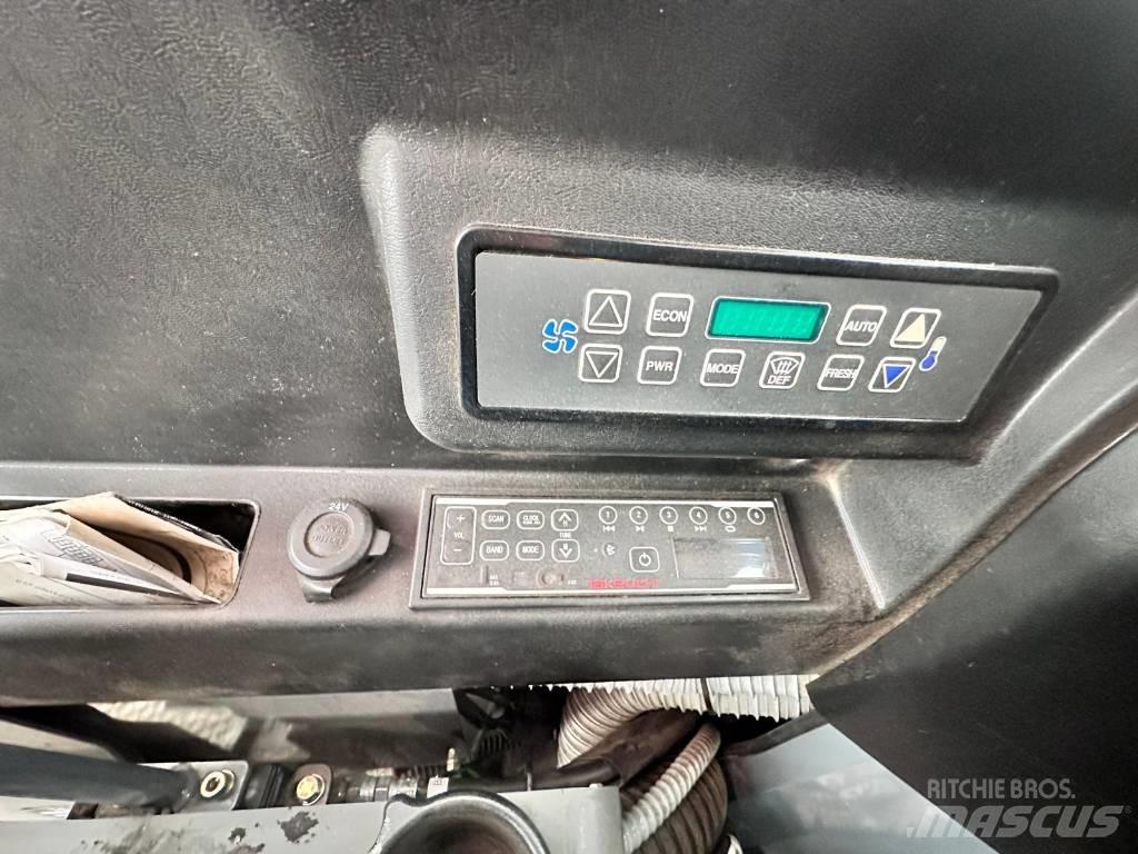 Takeuchi TB2150c Paletli ekskavatörler