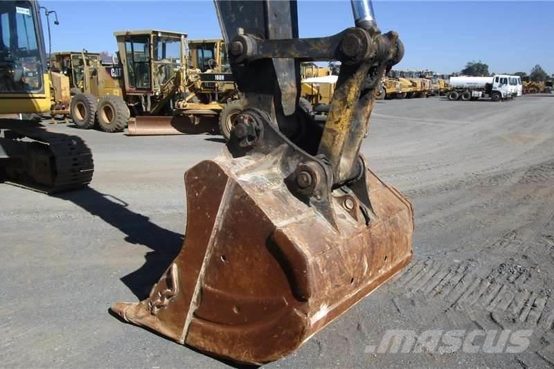 Komatsu PC300-8 Mini ekskavatörler, 7 tona dek