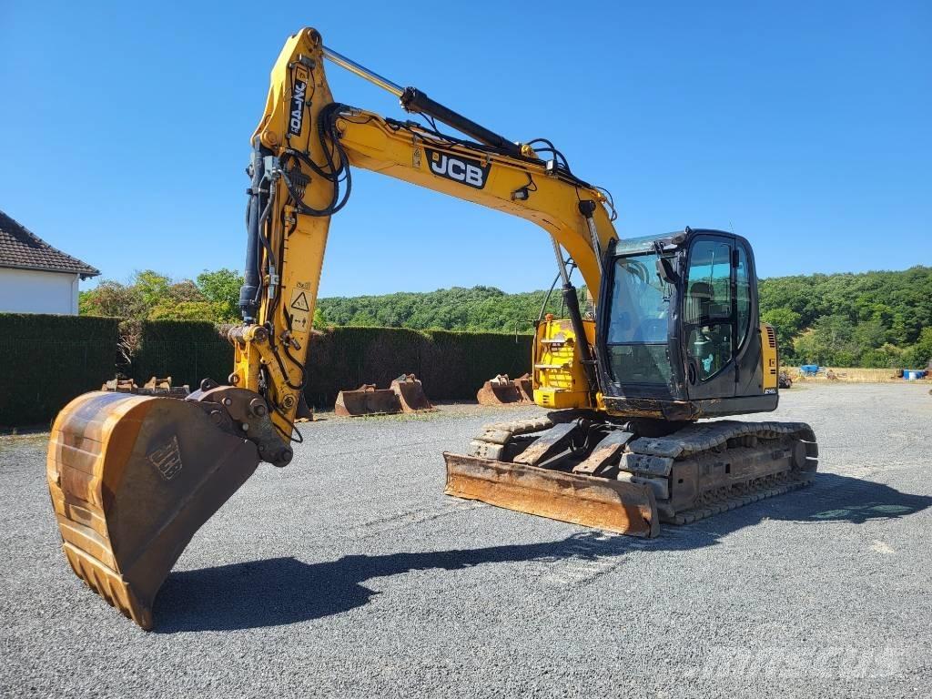 JCB JZ 140 LC Paletli ekskavatörler