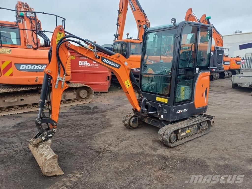 Doosan DX 19 Mini ekskavatörler, 7 tona dek