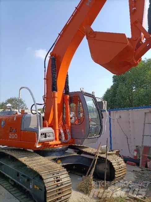 Hitachi Zaxis 200 Paletli ekskavatörler