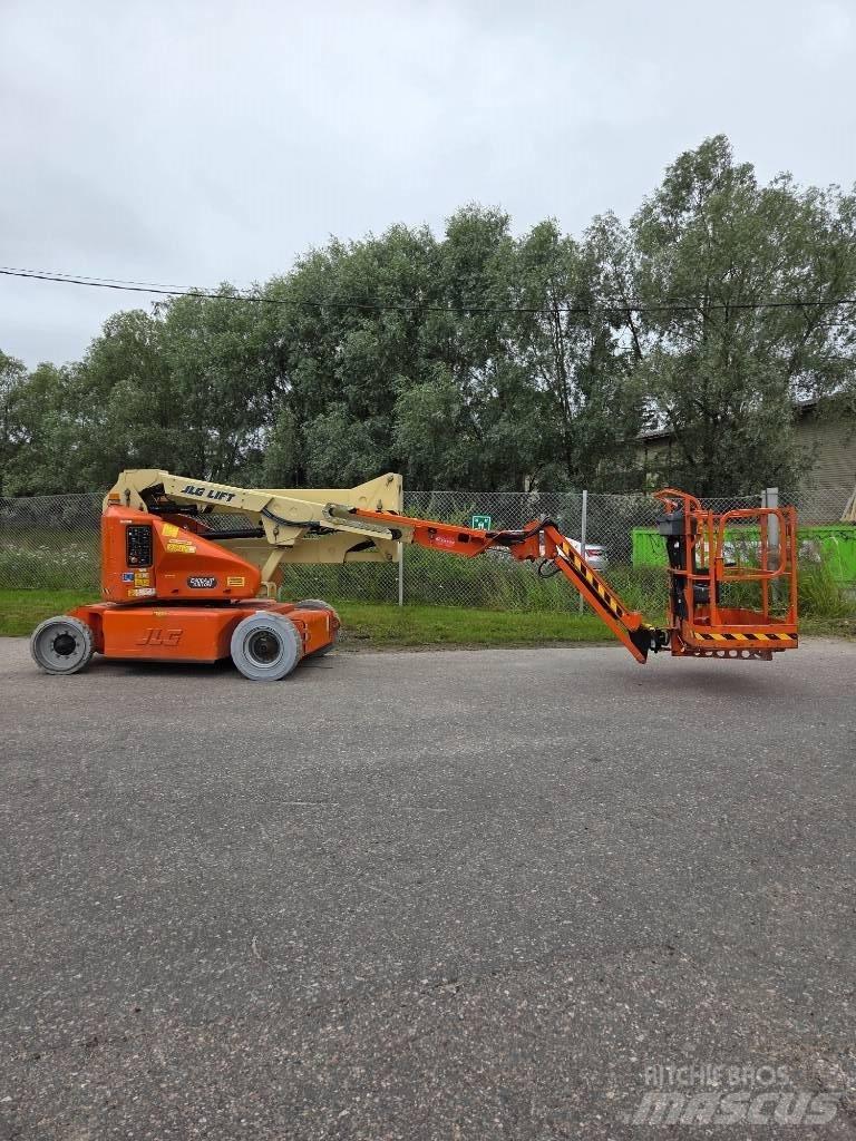 JLG E 400 AJPN Körüklü personel platformları