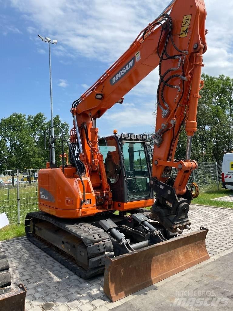 Doosan DX 140 LCR-3 Paletli ekskavatörler