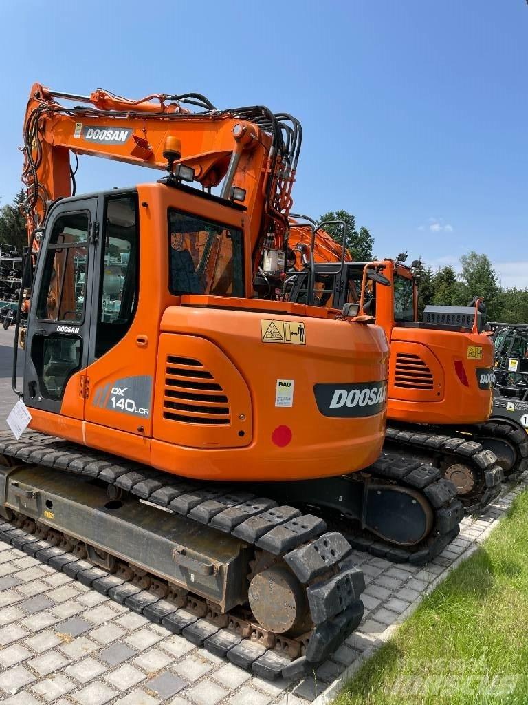 Doosan DX 140 LCR-3 Paletli ekskavatörler