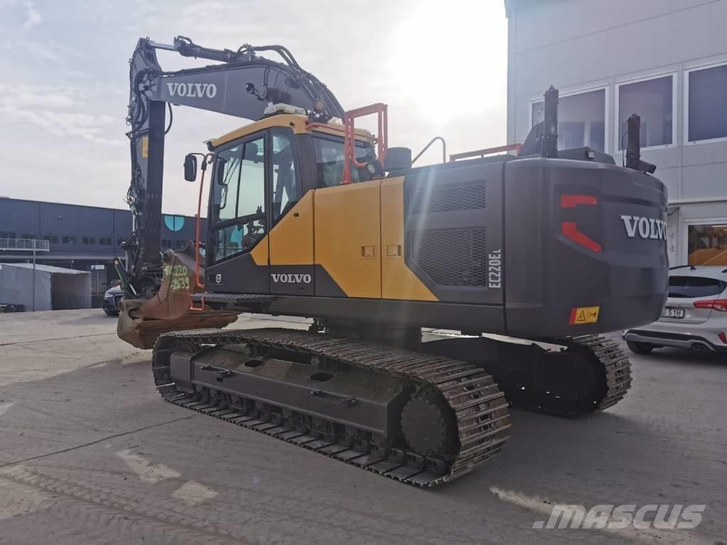 Volvo EC 220 EL Paletli ekskavatörler