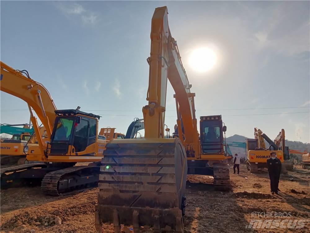 Komatsu PC 350 Paletli ekskavatörler