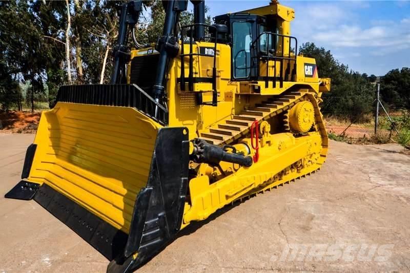 CAT D10T Paletli dozerler