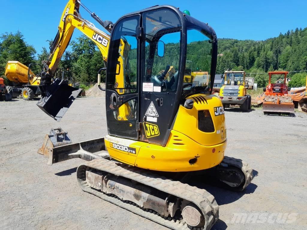 JCB 8018 i 8030 ZTS Mini ekskavatörler, 7 tona dek