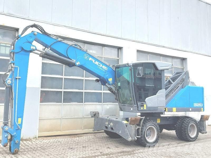 Fuchs MHL 320 F Atık taşıma araçları