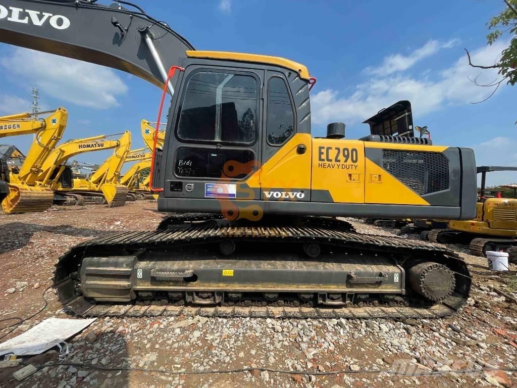 Volvo EC 290 B LC Paletli ekskavatörler