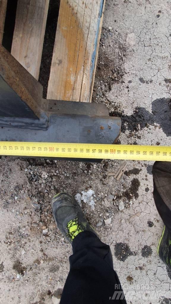  HOOKLIFT    5910MM Kancalı liftler