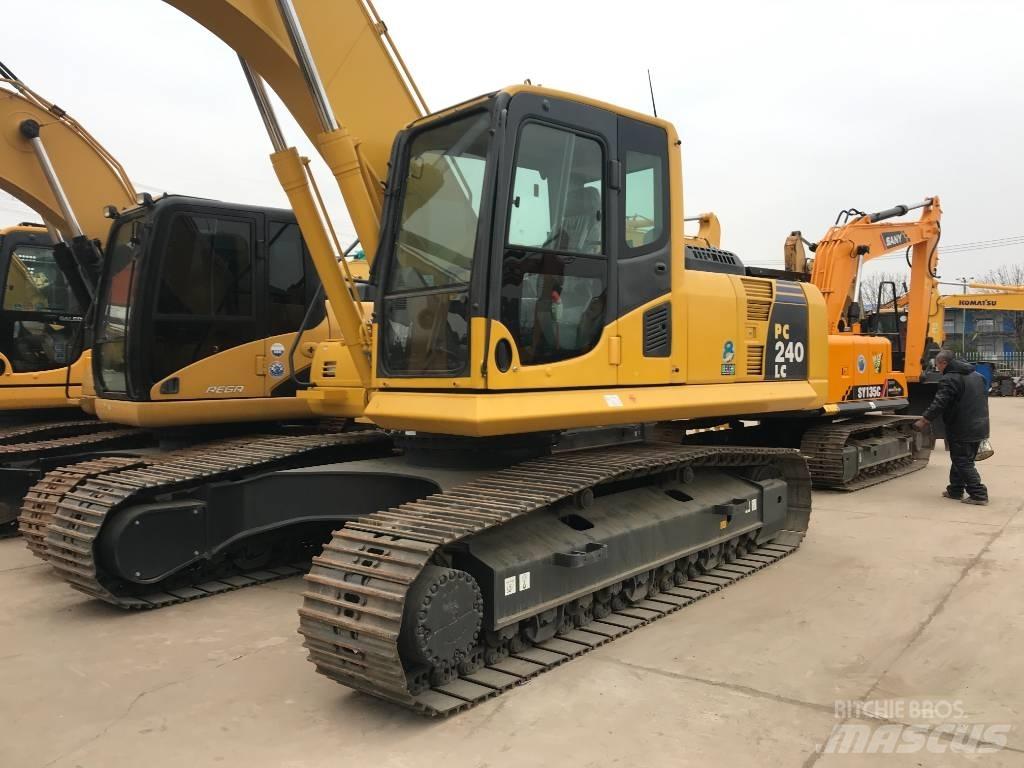 Komatsu PC 240 LC-8 Paletli ekskavatörler