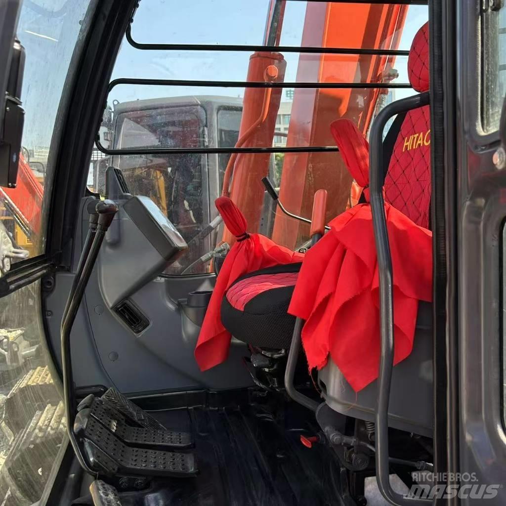 Hitachi ZX 70 Paletli ekskavatörler
